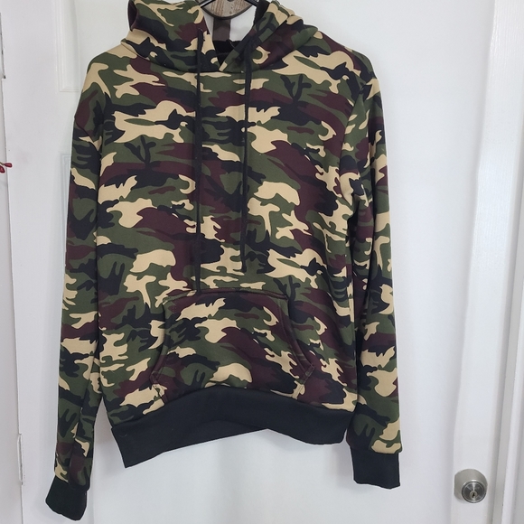 KingSize Men's Long Sleeve Camouflage Hoodie, Size: Large Color: Woodland - Picture 3 of 12